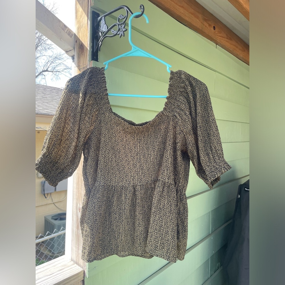 LOFT Peplum Top